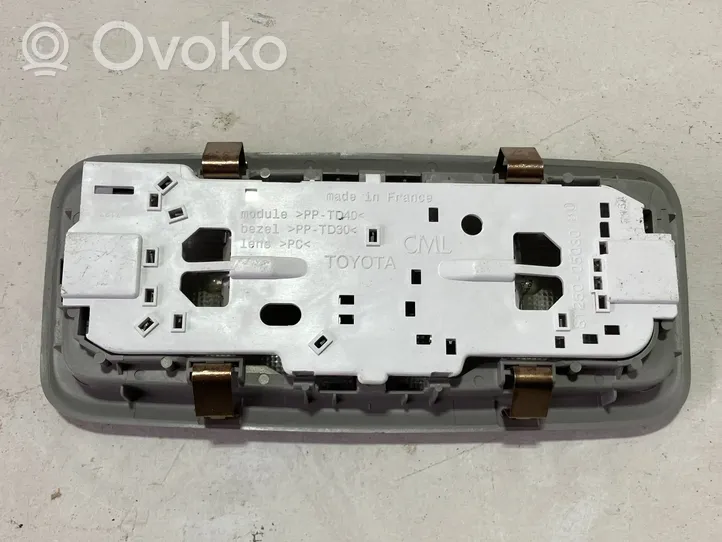 Toyota Auris E180 Garniture de console d'éclairage de ciel de toit 