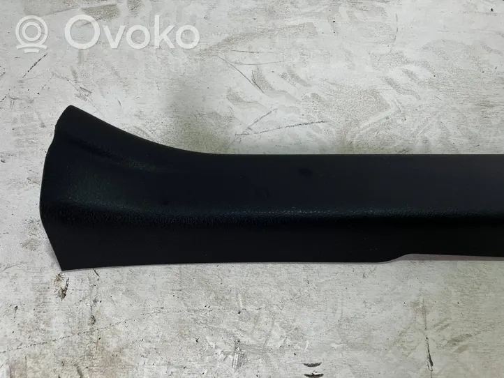 Toyota Auris E180 Osłona listwy przedniej 6791402270