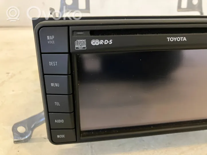 Toyota Avensis T270 Panel / Radioodtwarzacz CD/DVD/GPS PZ4450033301