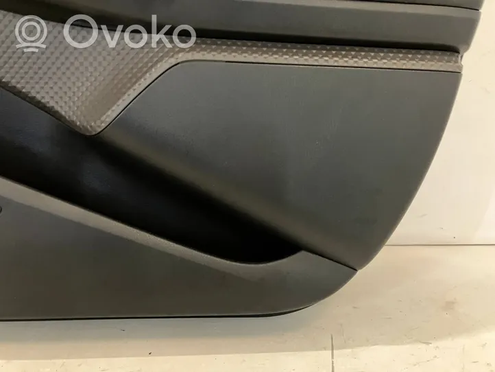 Toyota C-HR Boczki / Poszycie drzwi przednich 