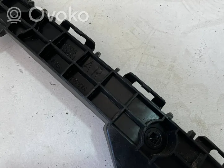 Toyota Auris E180 Support de pare-chocs arrière 5257502091