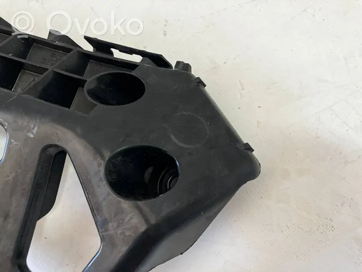 Toyota Auris E180 Support de montage d'aile 5253502050