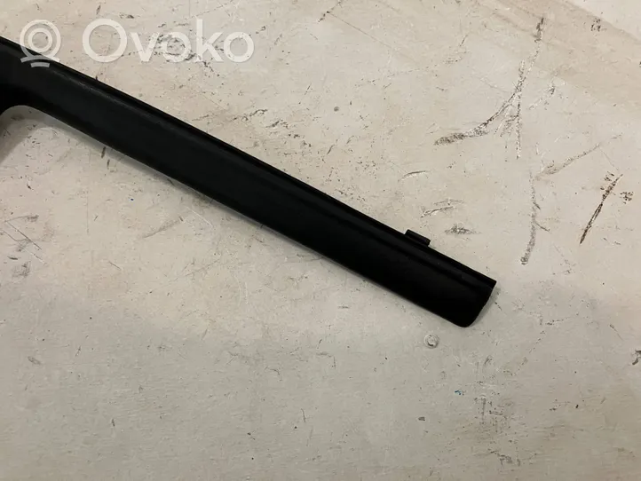 Toyota Yaris Rivestimento del tergicristallo 538660D210