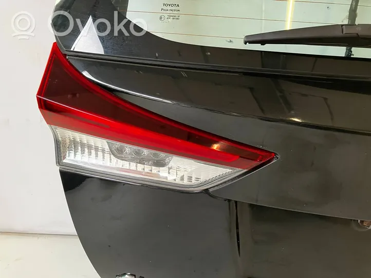 Toyota Auris E180 Tylna klapa bagażnika 