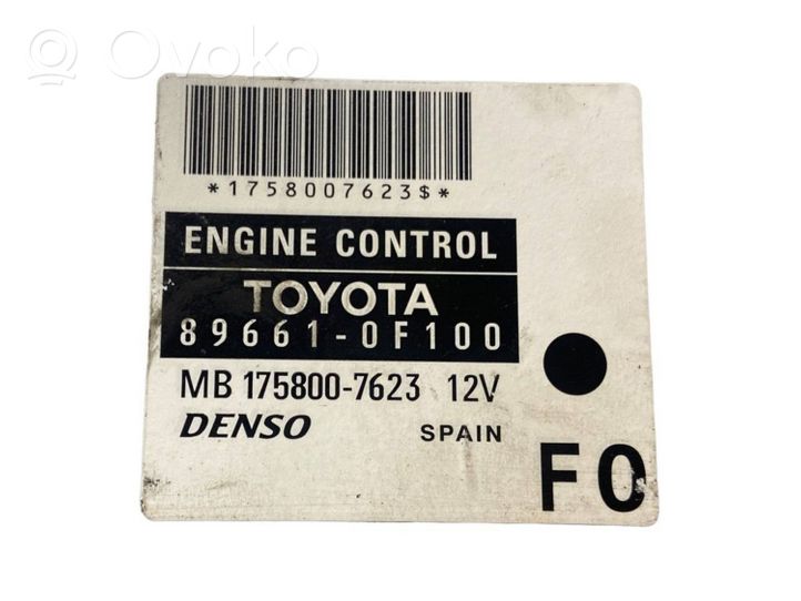 Toyota Corolla Verso AR10 Calculateur moteur ECU 896610F100