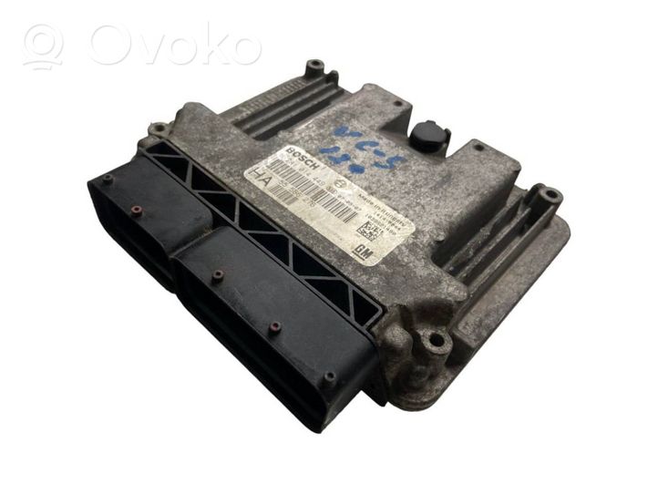 Opel Vectra C Sterownik / Moduł ECU 55566276