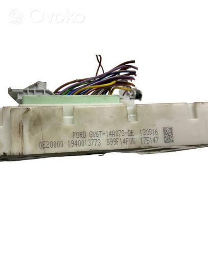 Ford Focus Module de fusibles GV6T14A073DE