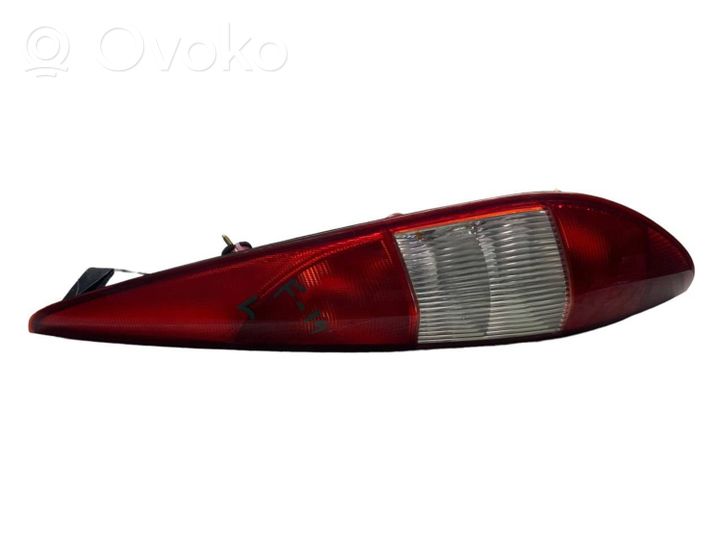 Ford Mondeo Mk III Lampa tylna 1S7113404C