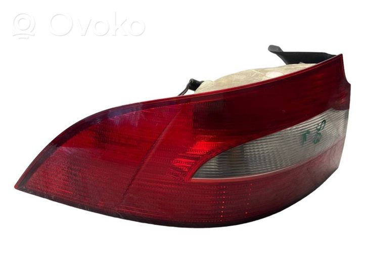 Skoda Superb B6 (3T) Lampa tylna 3T5945095