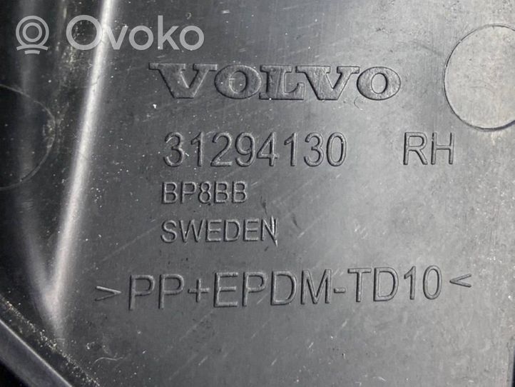 Volvo S60 Etupuskurin alempi jäähdytinsäleikkö 31294130