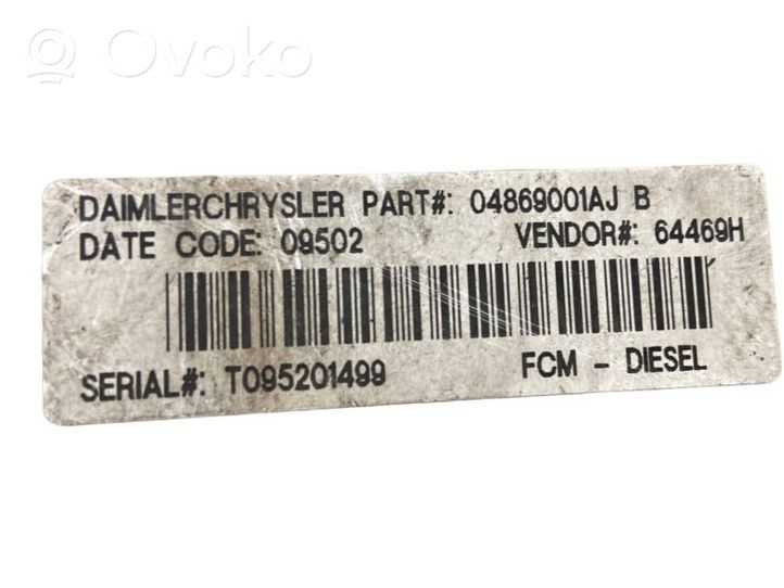Chrysler Voyager Ramka / Moduł bezpieczników 04869001AJ