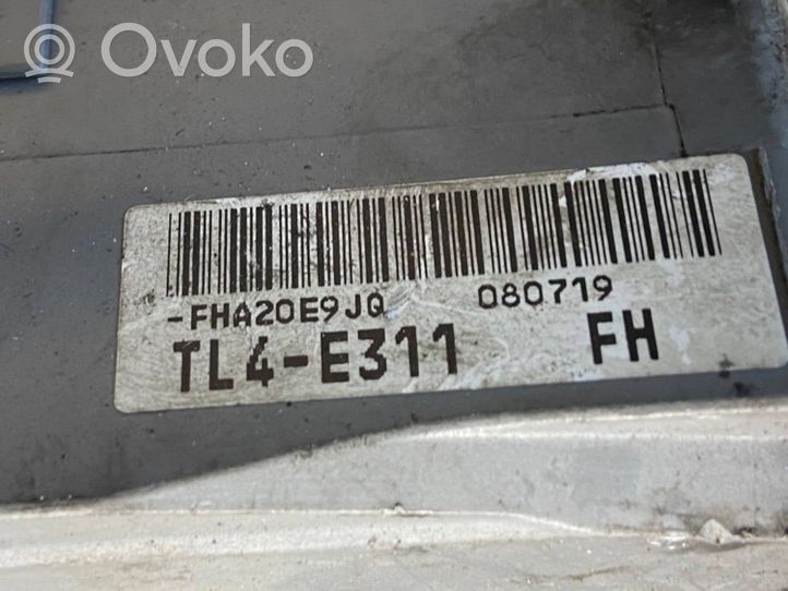 Honda Accord Set scatola dei fusibili TL4E311