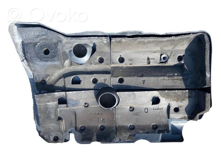 Toyota Yaris Engine cover (trim) 