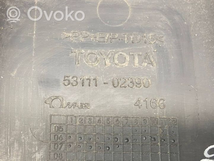 Toyota Auris 150 Maskownica / Grill / Atrapa górna chłodnicy 5311102390