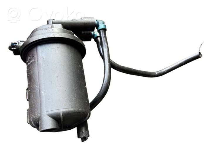 Opel Corsa D Carcasa del filtro de combustible 13243679