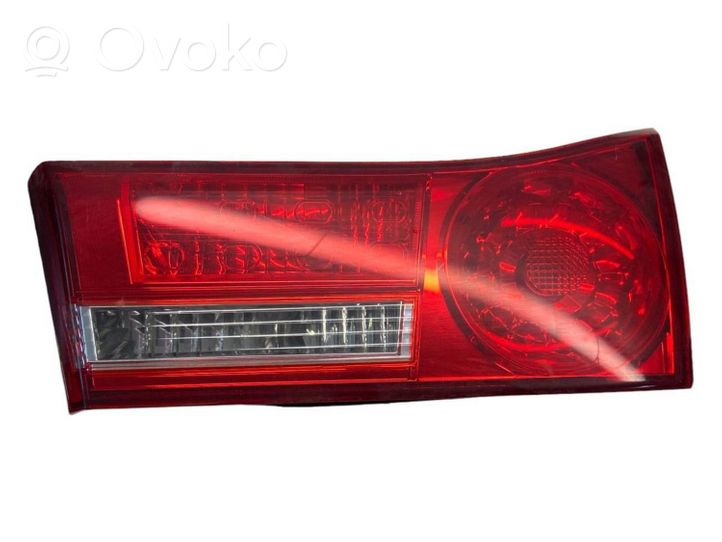 Honda Accord Lampy tylnej klapy bagażnika P8129