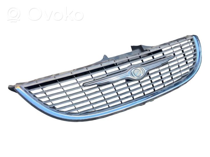 Chrysler Voyager Atrapa chłodnicy / Grill 4857522AA