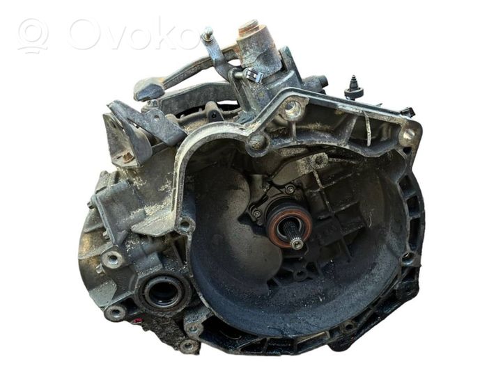 Opel Corsa C Manualna 6-biegowa skrzynia biegów 24459782