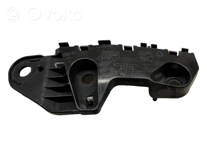 Mazda CX-5 Supporto di montaggio del parafango KD45500T1