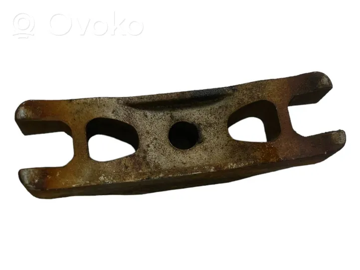 Volkswagen Crafter Fuel Injector clamp holder 03l218