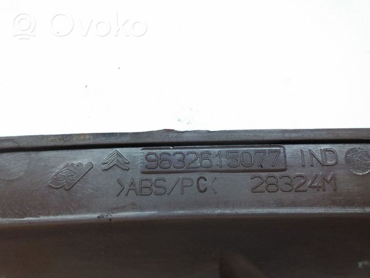 Citroen C5 Ramka drążka zmiany biegów 9632615077