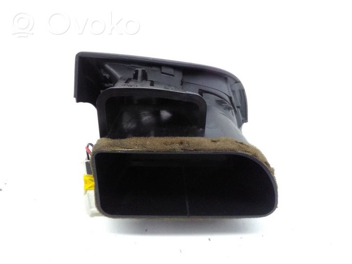 Citroen C5 Kojelaudan sivutuuletussuuttimen kehys 99024210