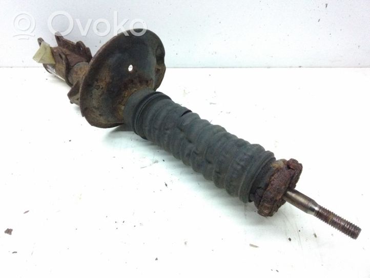 Volvo V70 Ammortizzatore anteriore P8664819