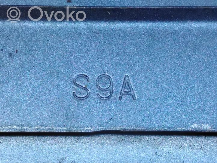 Honda CR-V Klapka wlewu paliwa S9A