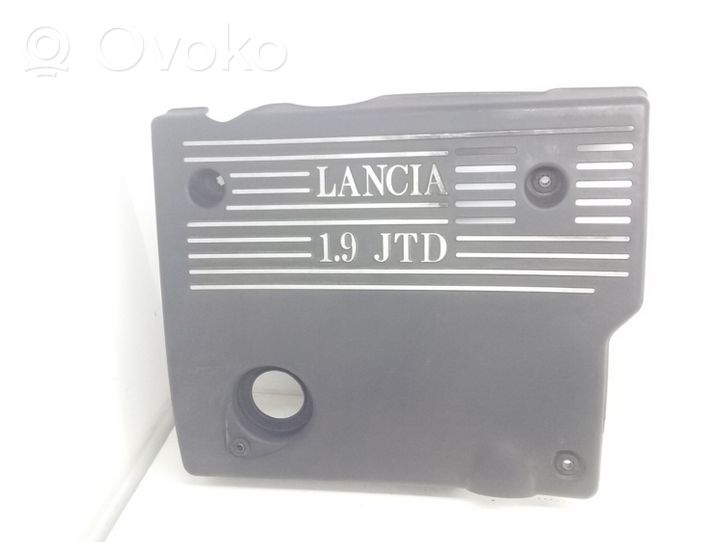 Lancia Lybra Couvercle cache moteur 