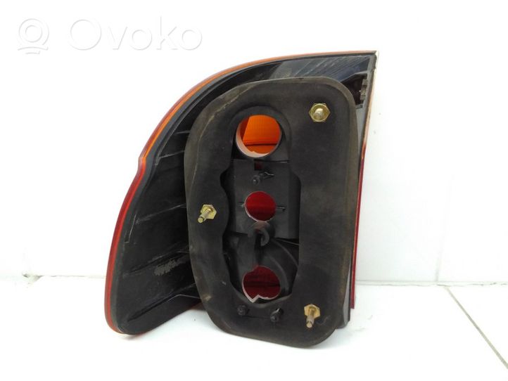 BMW 5 E39 Lampa tylna 393326