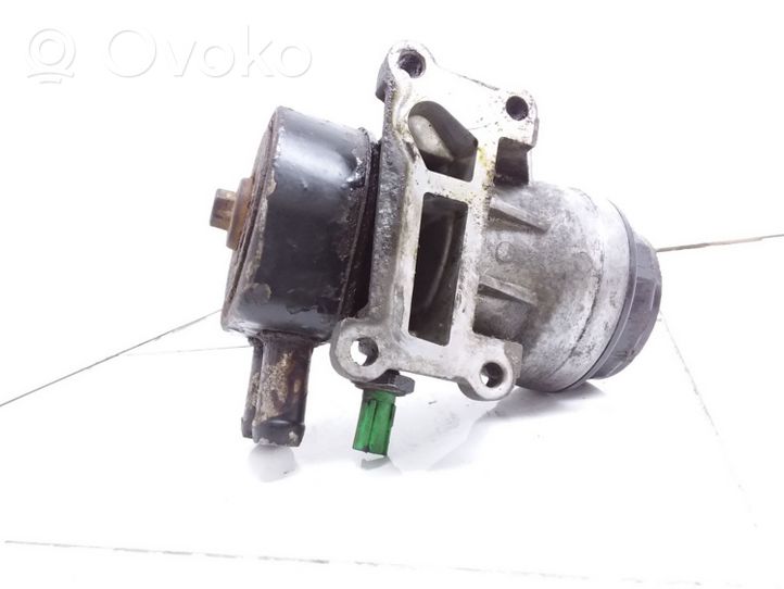 Ford Mondeo MK I Halterung Ölfilter / Ölkühler 1S766884AE