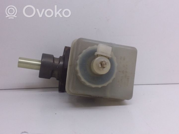 Volkswagen PASSAT B3 Główny cylinder hamulca 3576113707