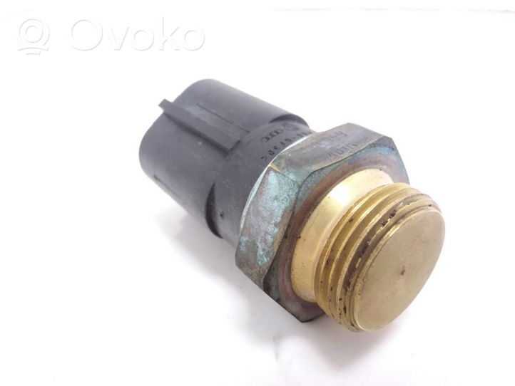 Audi A3 S3 8L Sonde de température de liquide de refroidissement 1J0959481A