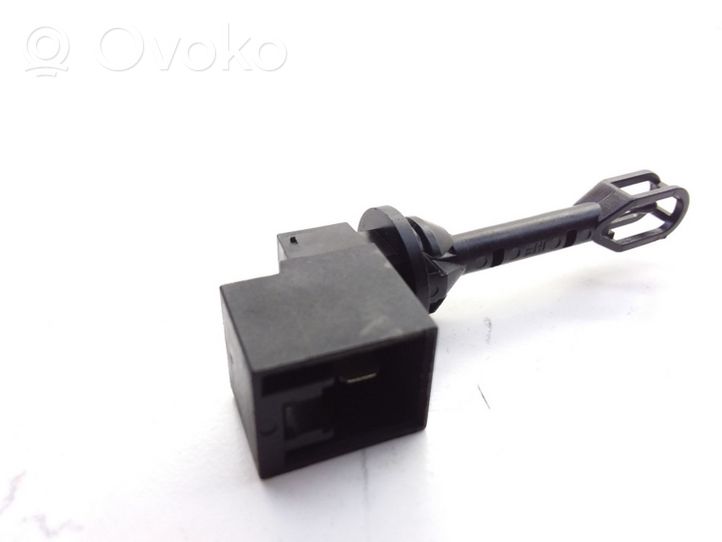 Fiat Stilo Sensore temperatura interna A64000400