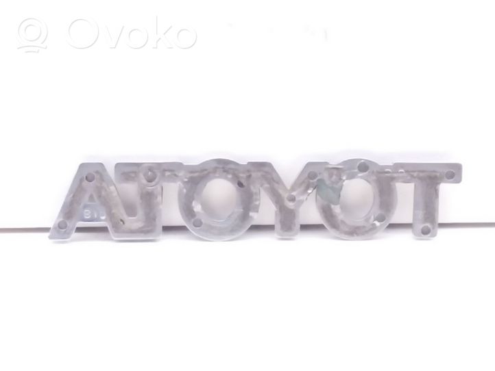 Toyota Previa (XR30, XR40) II Insignia/letras de modelo de fabricante 