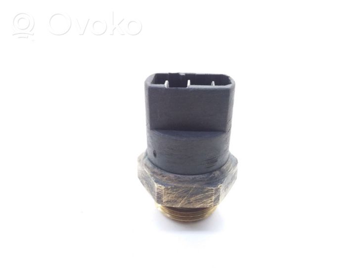 Audi A4 S4 B5 8D Sensore temperatura del liquido di raffreddamento 321959481C