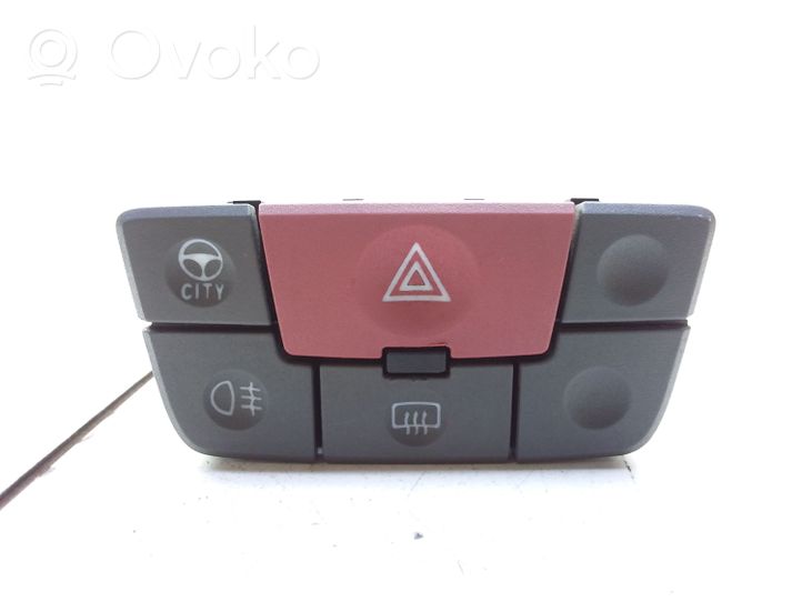 Fiat Panda II Interruttore luci di emergenza 735357113