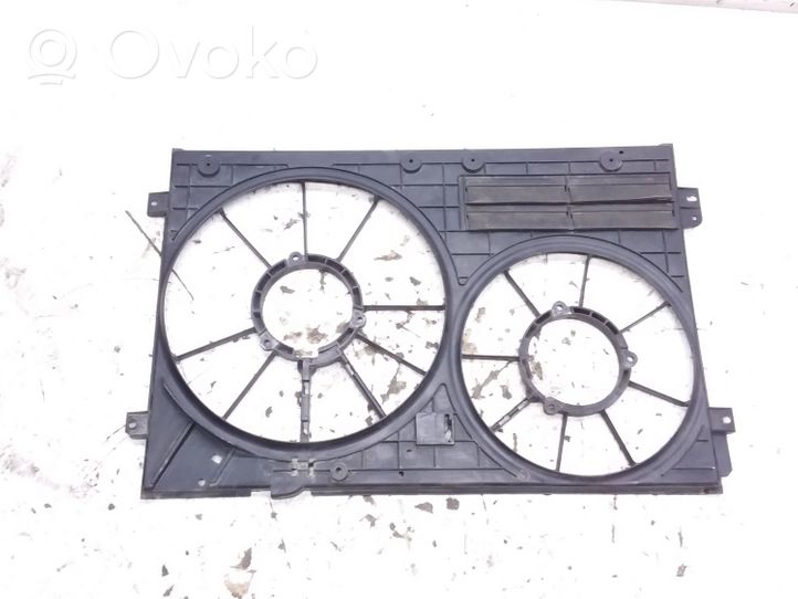 Volkswagen Caddy Convogliatore ventilatore raffreddamento del radiatore 1K0121207