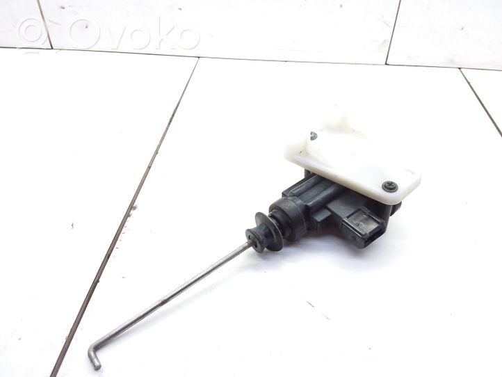 Audi 100 200 5000 C3 Motorino della chiusura centralizzata 893862153