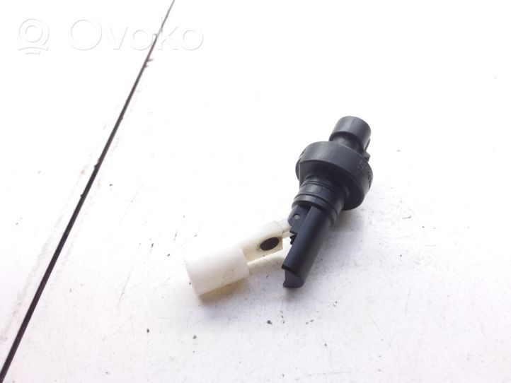 Opel Vectra B Windshield washer fluid level sensor 90346056