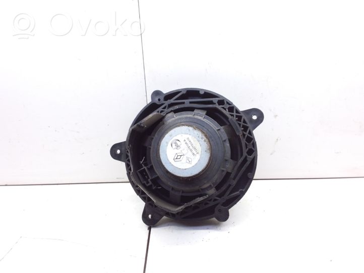 Renault Twingo II Garsiakalbis (-iai) priekinėse duryse 281567910R