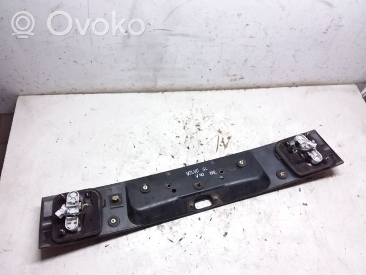 Volvo S40, V40 Takaluukun rekisterikilven valon palkki 30862381