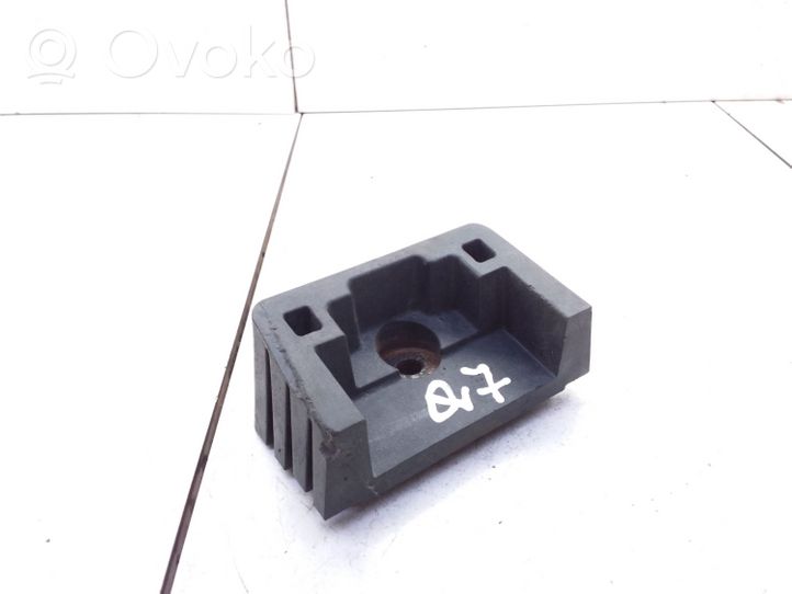 Audi Q7 4L Base della presa Jacking 7L8804123