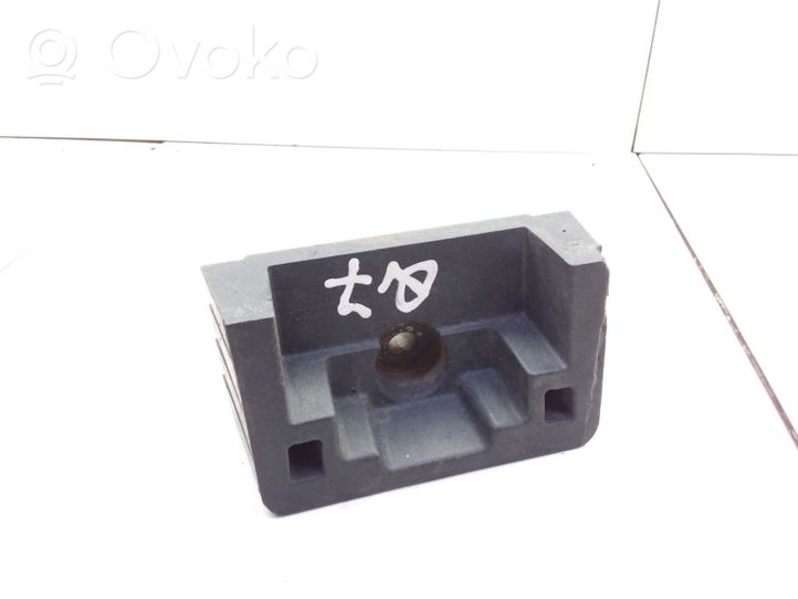 Audi Q7 4L Jacking socket point 7L8804123