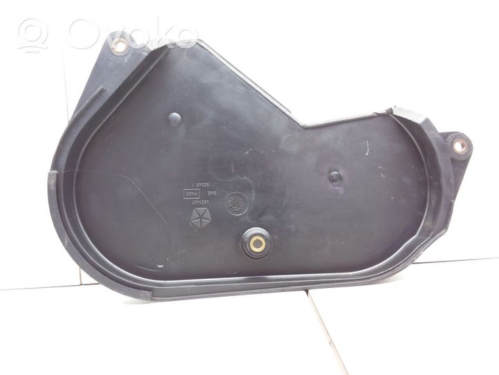 Chrysler Grand Voyager III Cache carter courroie de distribution 4621447