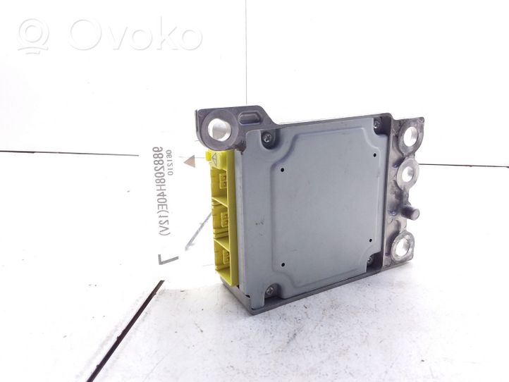 Nissan X-Trail T30 Module de contrôle airbag 988208H40E