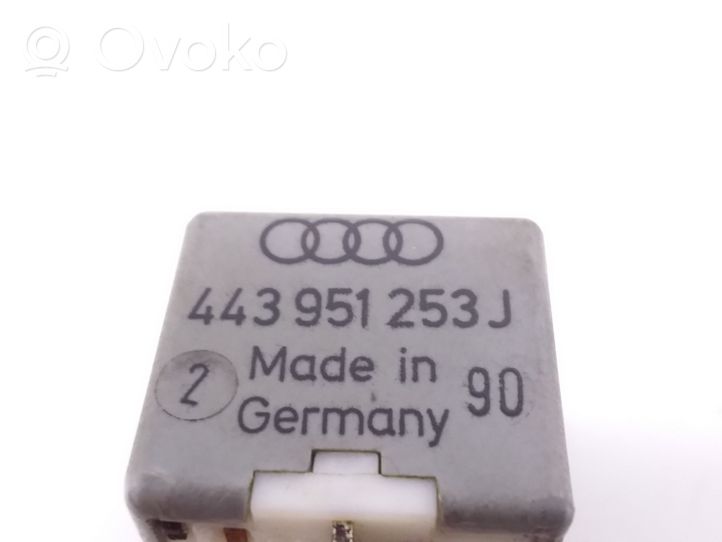 Audi 100 200 5000 C3 Altri relè 443951253J