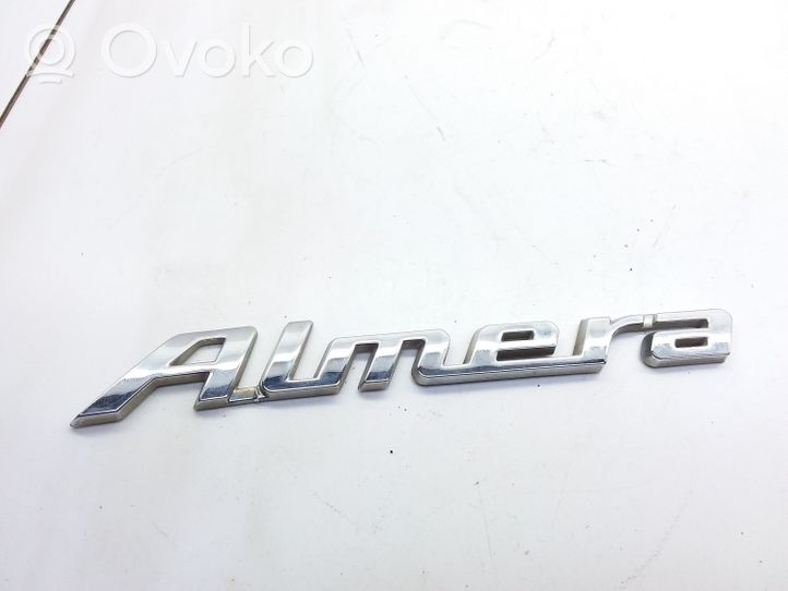 Nissan Almera Logo, emblème de fabricant 90895BM400