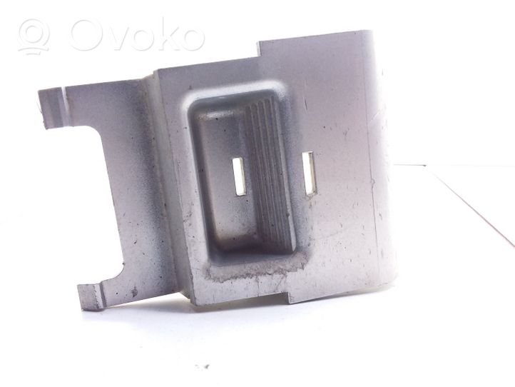 Opel Vectra B Takaoven kynnyksen suojalista 90586943