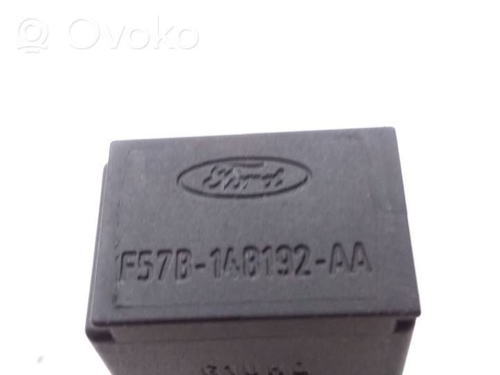 Ford Focus Sterownik świateł awaryjnych F57B14B192AA